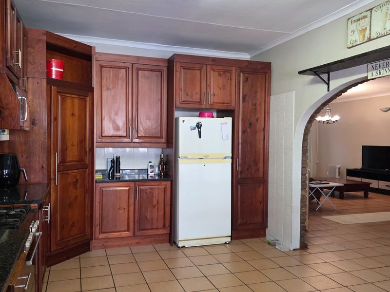 A Lowveld Family Home Designed for Comfort, Space and Entertaining - Photo 7