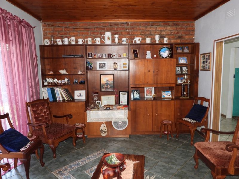 House with flatlet for sale in quiet area - Photo 10