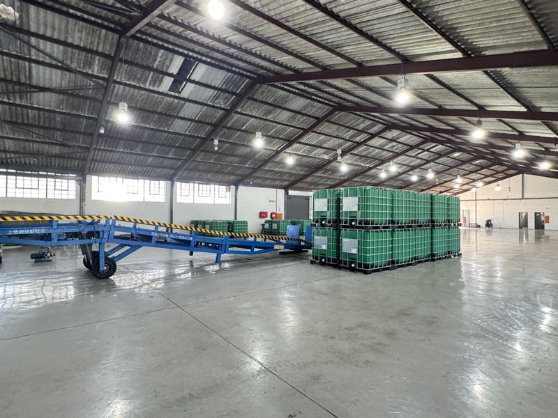 TO LET in Epping  1,250sqm Warehouse/ Offices 800 Amps Three-Phase Power - Photo 5