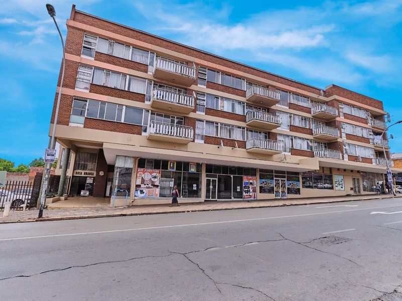 Apartment To Rent in Florida, Roodepoort - Photo 1