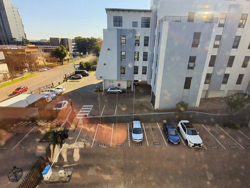 The Bolton Rosebank - 1 Bedroom Apartment - Tenanted Investment Opportunity - Photo 9