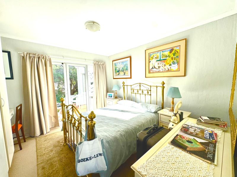 Sunny Family Home For Sale in Country Club, Langebaan - Photo 6