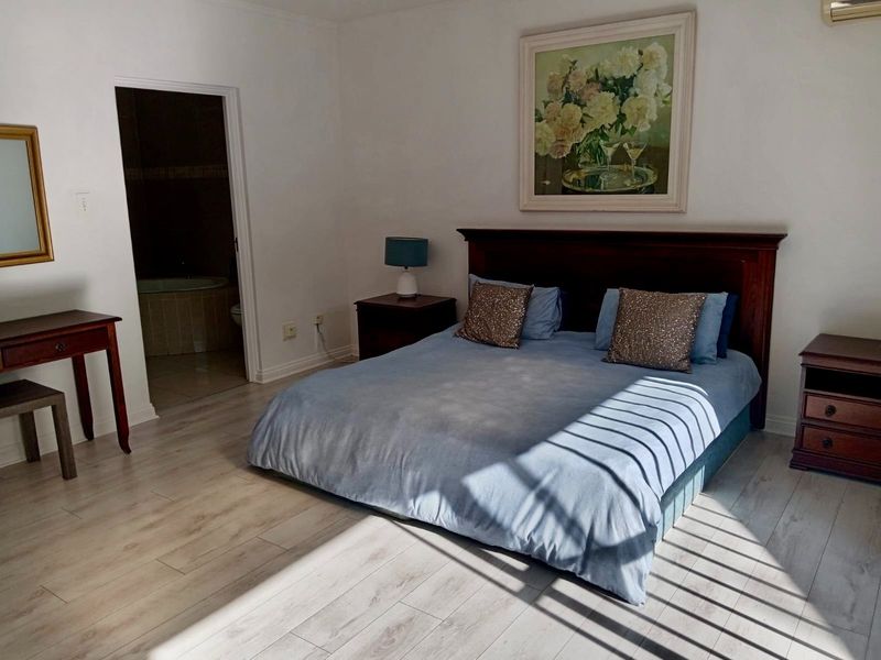 Spacious 4-Bedroom Duplex in Sandown Villas - Photo 9
