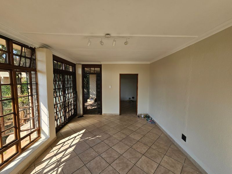 House To Rent in White River Central White River - Photo 3