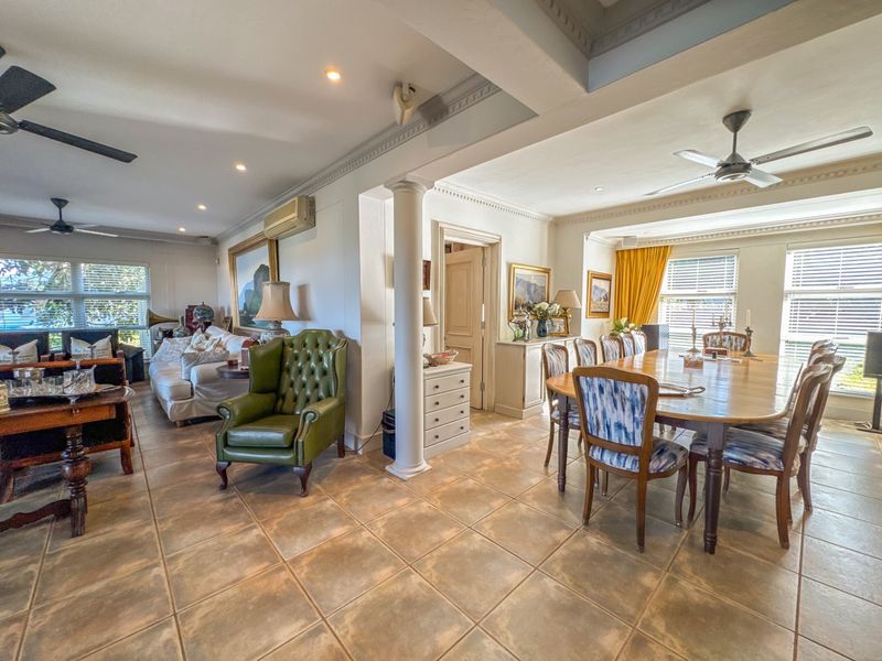 Elegant Coastal Living with Beautiful Ocean Views - Photo 10