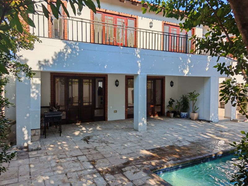 House For Sale in North Riding, Randburg - Photo 2