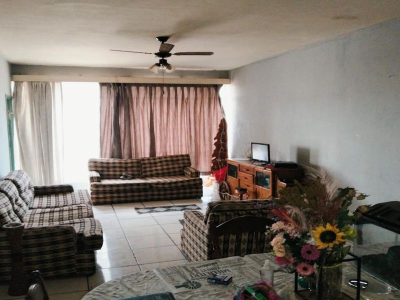 Neat and Affordable 2-Bedroom Apartment for Sale in Dalview, Brakpan - Photo 6