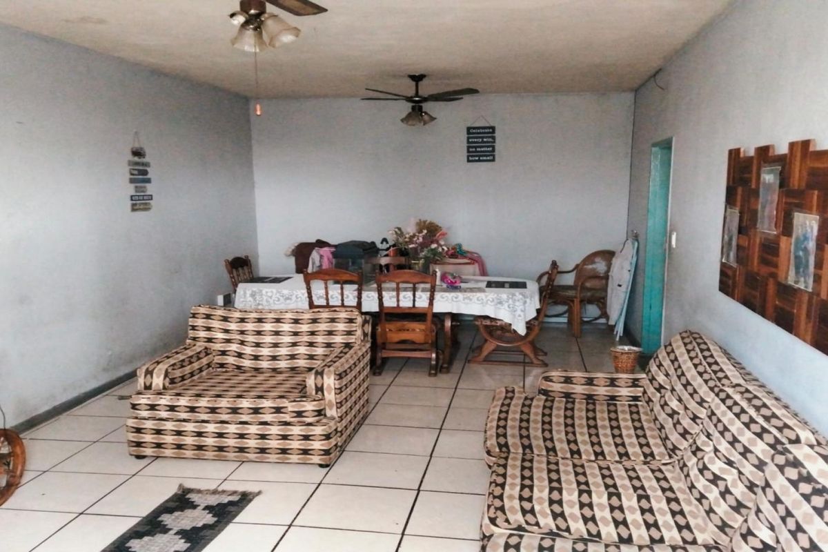 Neat and Affordable 2-Bedroom Apartment for Sale in Dalview, Brakpan - Photo 5