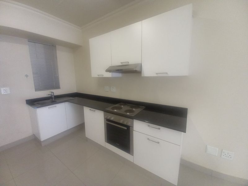 Affordable Modern Convenient Umhlanga Ridge Apartment - Photo 6