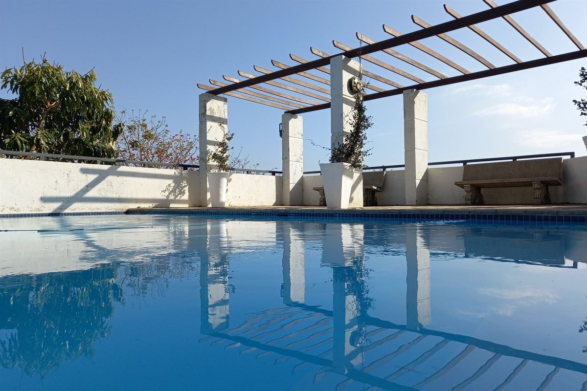 Affordable Modern Convenient Umhlanga Ridge Apartment - Photo 2