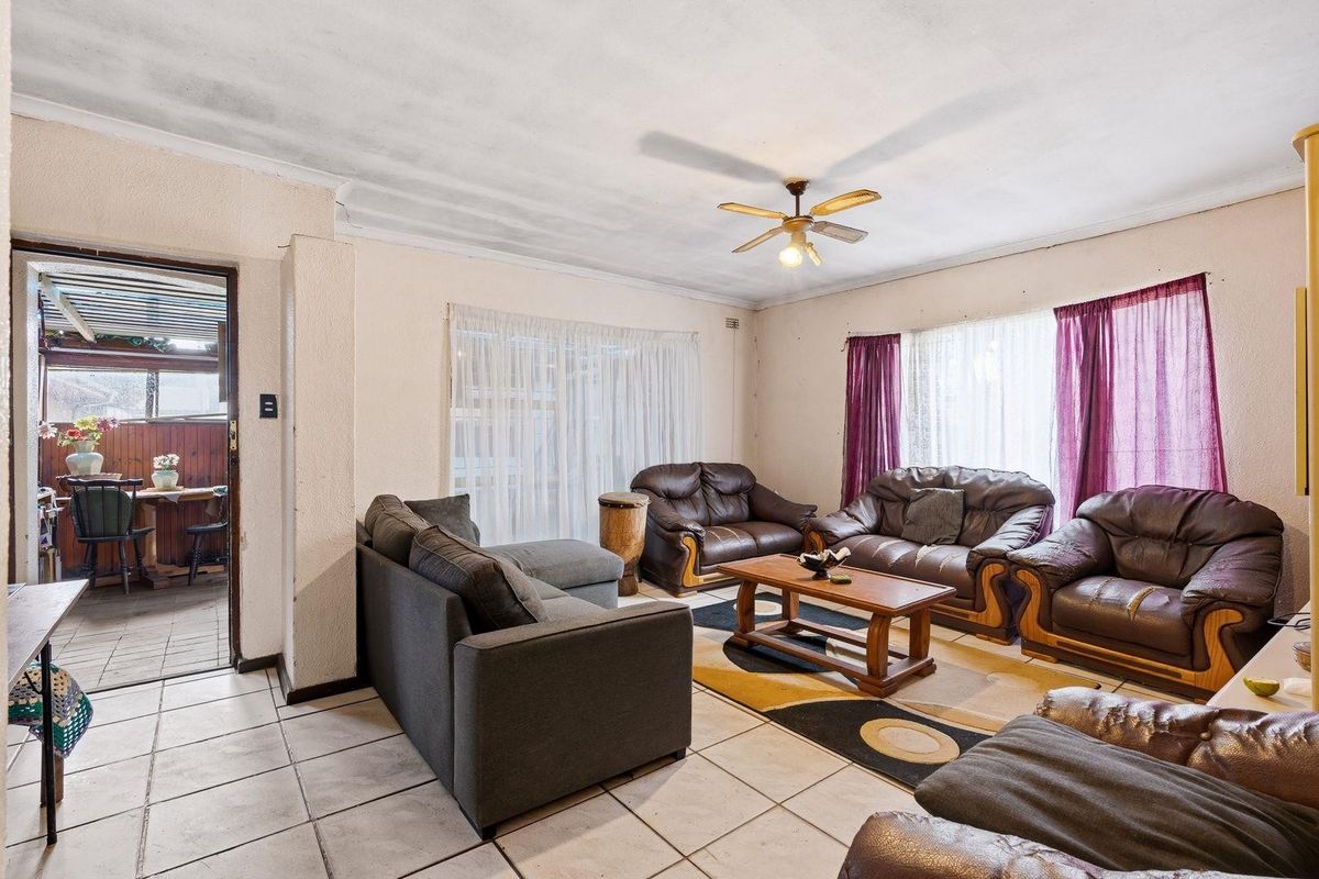 House For Sale in Belmont Park, Kraaifontein - Photo 4