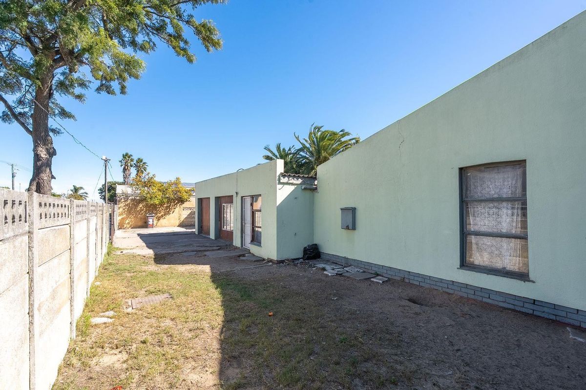 House For Sale in Belmont Park, Kraaifontein - Photo 2