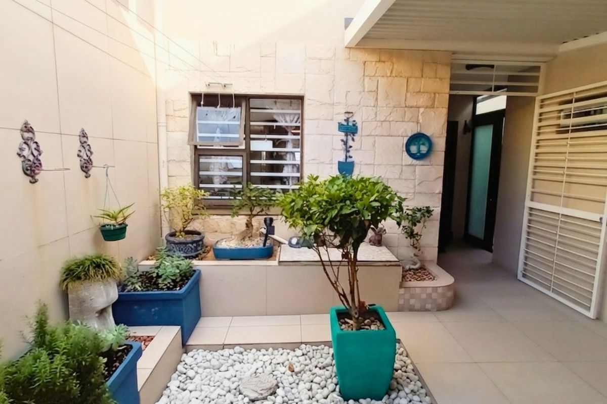 Modern townhouse in Seaspray. Gonubie - Photo 3