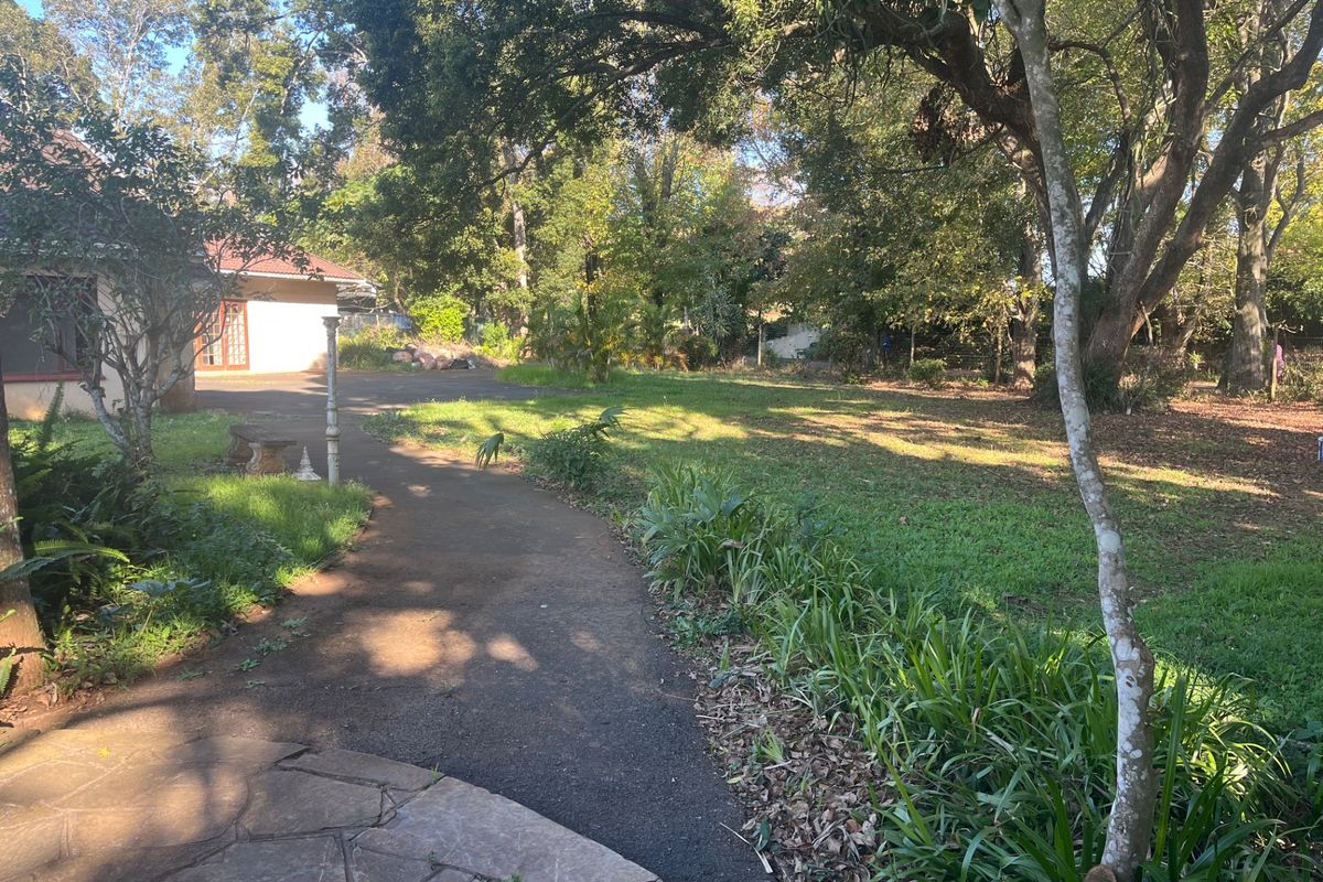 House For Sale in Hillcrest Central, Hillcrest, KwaZulu Natal - Photo 2