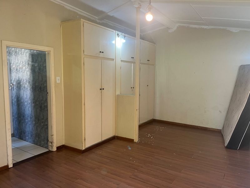 House For Sale in Hillcrest Central, Hillcrest, KwaZulu Natal - Photo 8
