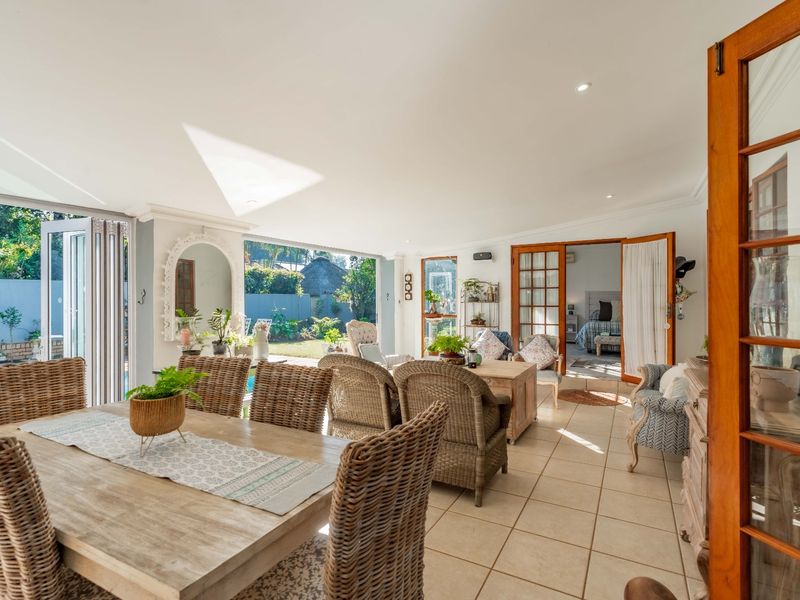 Spacious Family Living in the Heart of Hillcrest - Photo 3