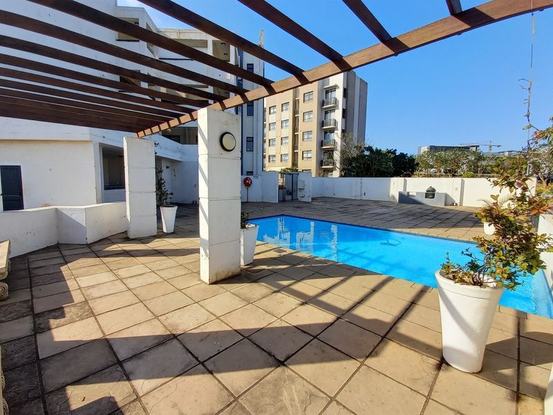 Affordable Modern Convenient Umhlanga Ridge Apartment - Photo 3
