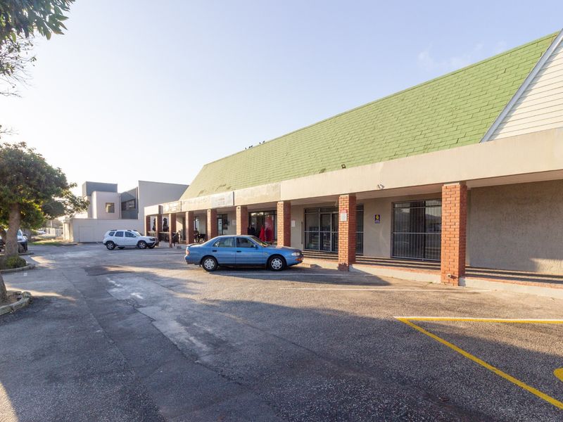 Ground Floor Retail Unit to Let in Walmer | 97 sqm - Photo 9