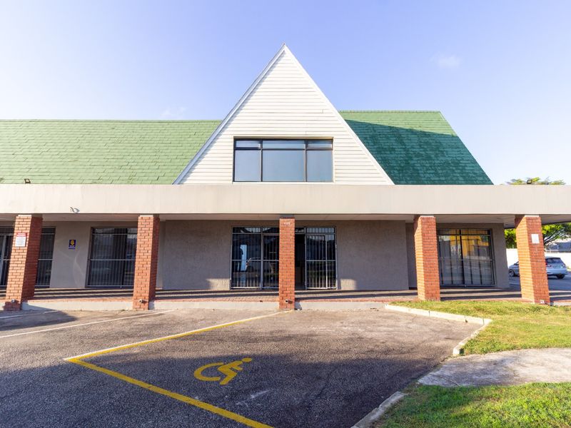 Ground Floor Retail Space to Let in Walmer | 222 sqm - Photo 1