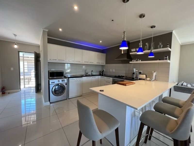 Apartment To Rent in Century City, Milnerton - Photo 2