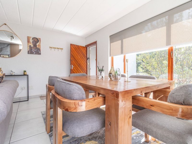 2 Bedroom, 1 bathroom  Furnished  Apartment To Rent in Sandown - Photo 4