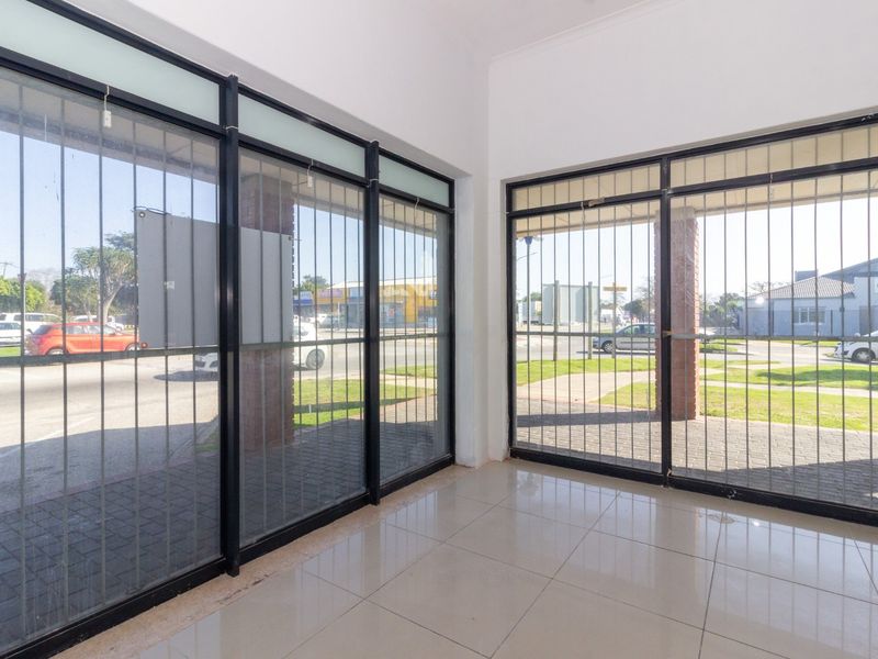 Prime Corner Retail Unit to Let in Walmer | 125 sqm - Photo 6