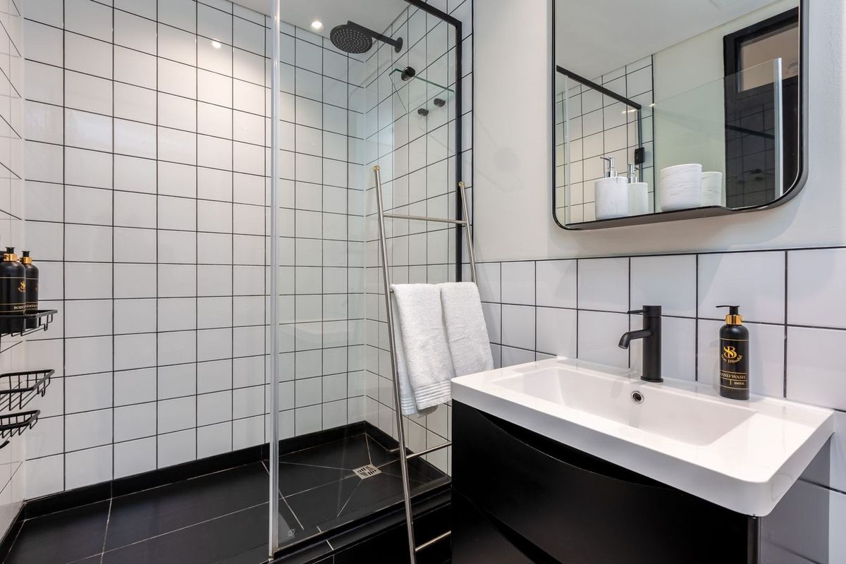 Sophisticated Studio Living at The Onyx | Cape Town Foreshore - Photo 5