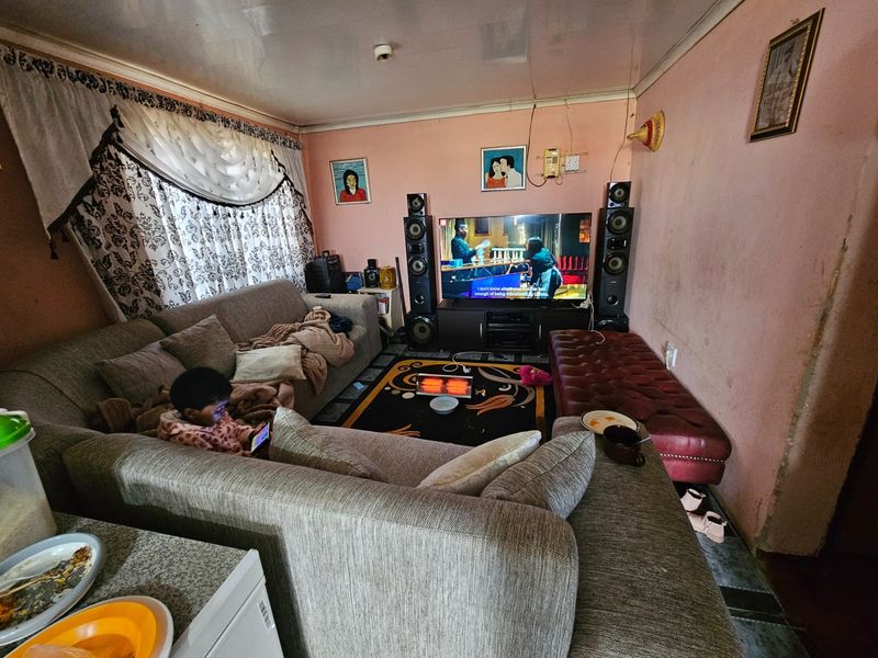 Standard House for Sale in Hani Park - Photo 4
