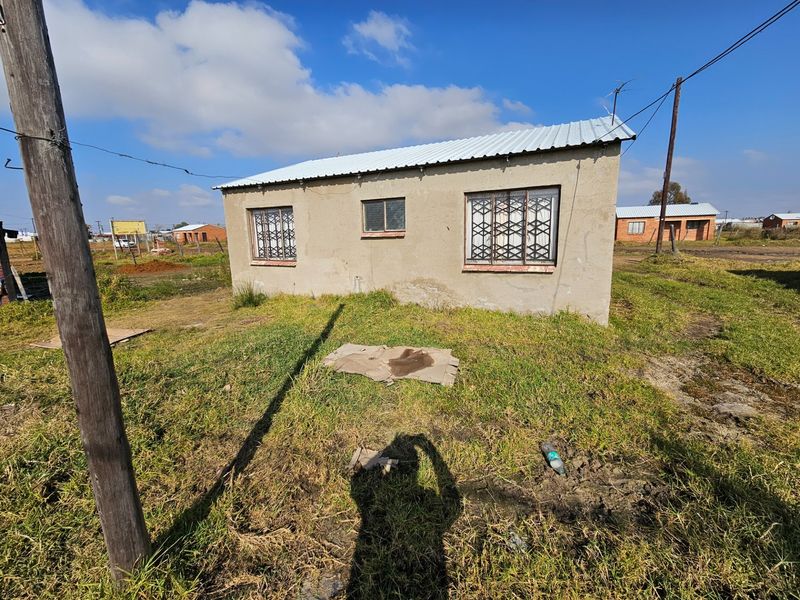 Standard House for Sale in Hani Park - Photo 5