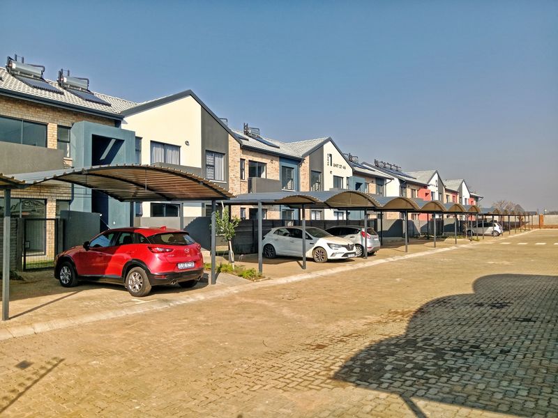 2 Bedroom Ground Floor Apartment To Rent in Kirkney, Pretoria West at 66@Kirkney Complex - Photo 1