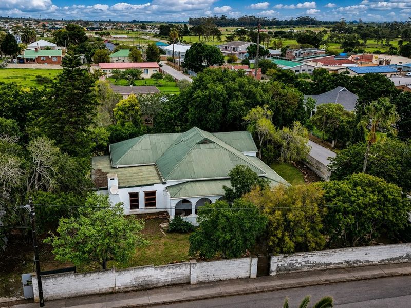 Timeless Colonial Character with Endless Possibilities - Photo 1