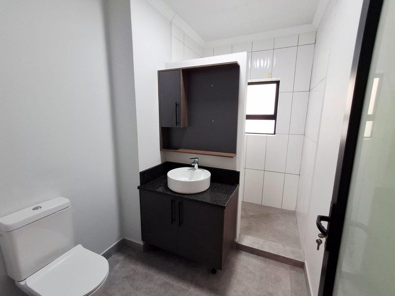 House For Sale in Stilbaai Wes, Stilbaai - Photo 10