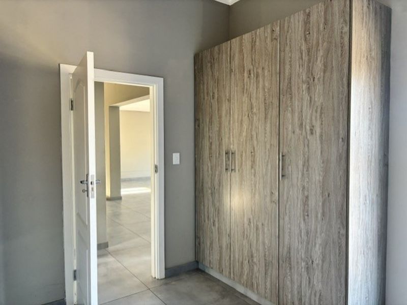 Apartment To Rent in Durban North, KwaZulu Natal - Photo 10