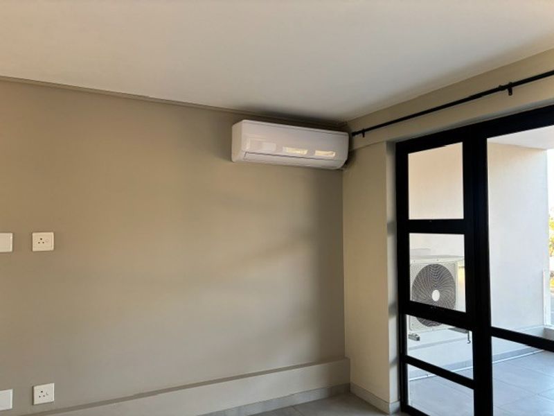 Apartment To Rent in Durban North, KwaZulu Natal - Photo 3