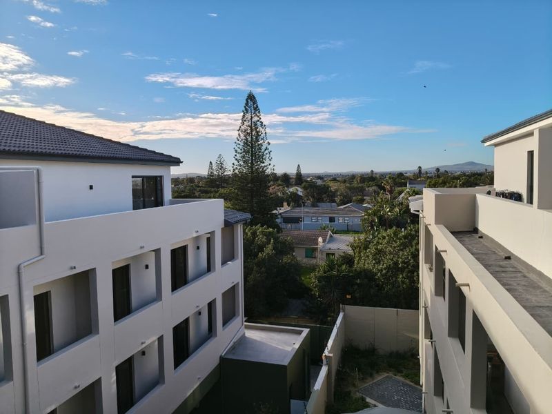 Apartment To Rent in Table View, Blouberg - Photo 10