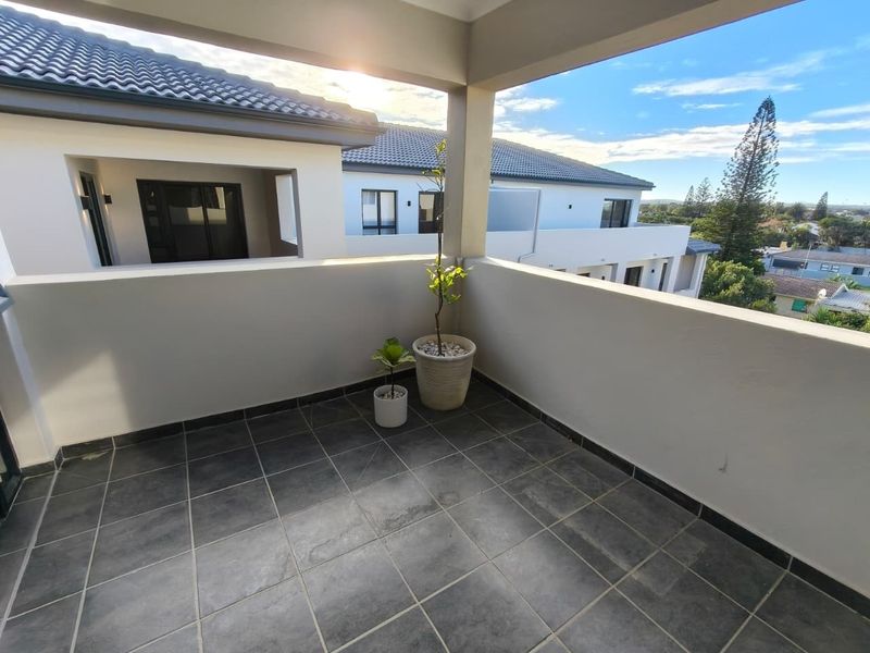 Apartment To Rent in Table View, Blouberg - Photo 2