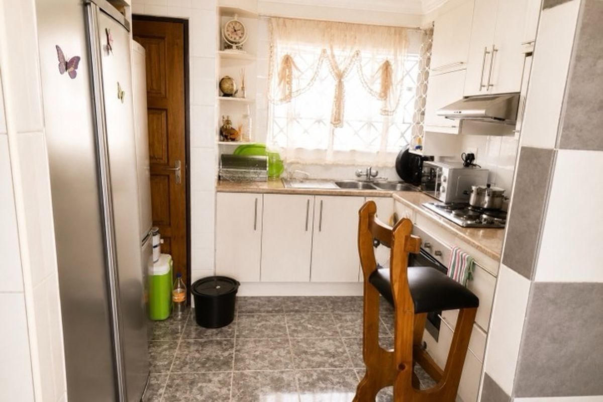 House For Sale in Protea Glen, Soweto - Photo 3