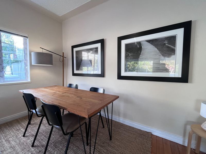 Beautifully Renovated Furnished 2 Bedroom Apartment in Vredehoek - Photo 7