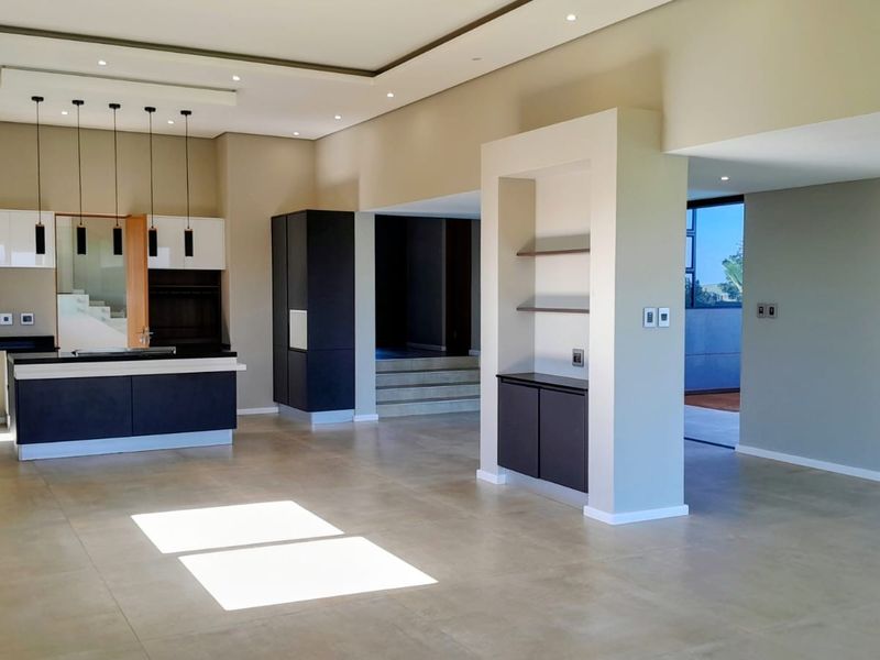 Contemporary Luxury in the Heart of Zimbali Lakes Resort -KZN SOUTH AFRICA - Photo 3