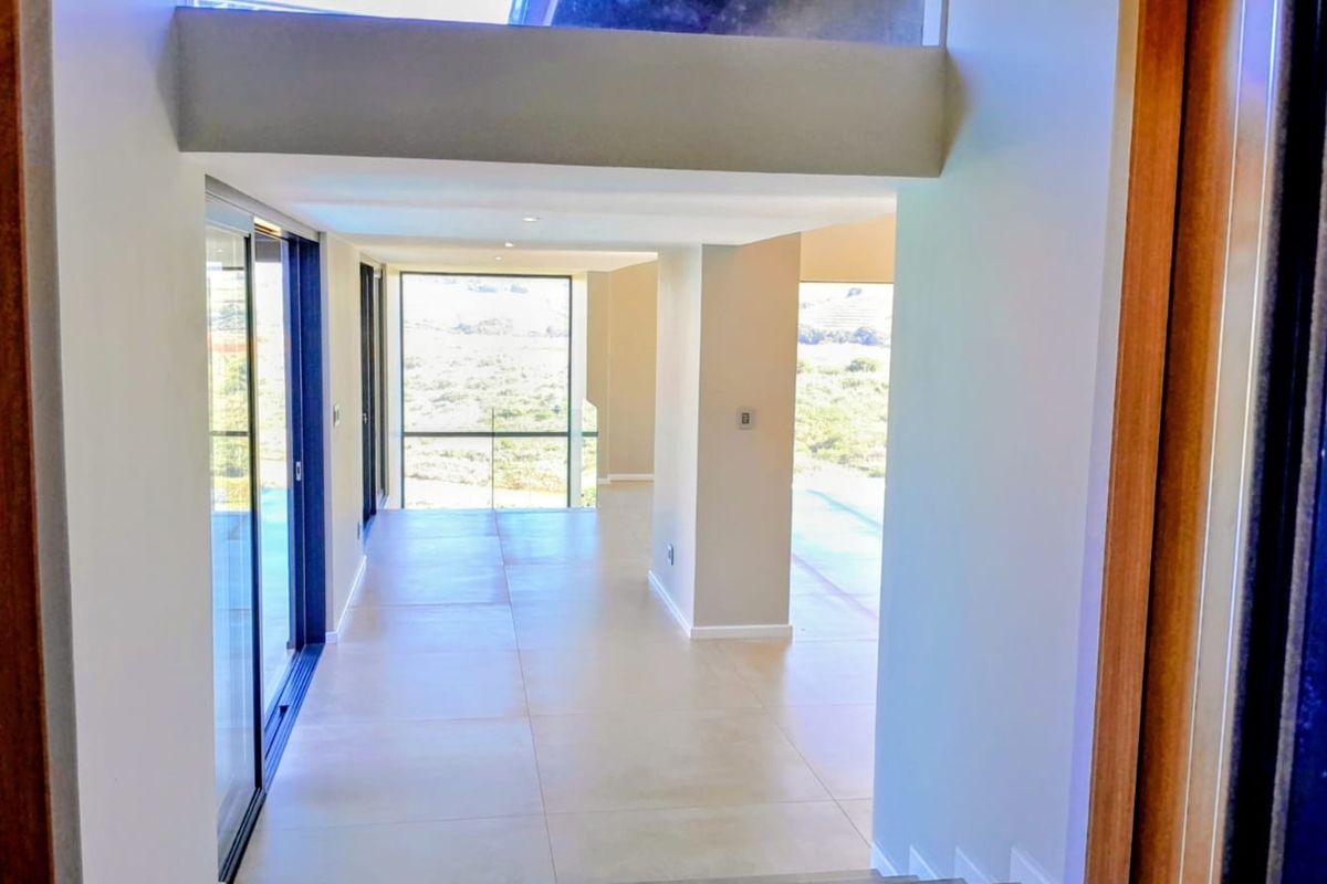 Contemporary Luxury in the Heart of Zimbali Lakes Resort -KZN SOUTH AFRICA - Photo 2