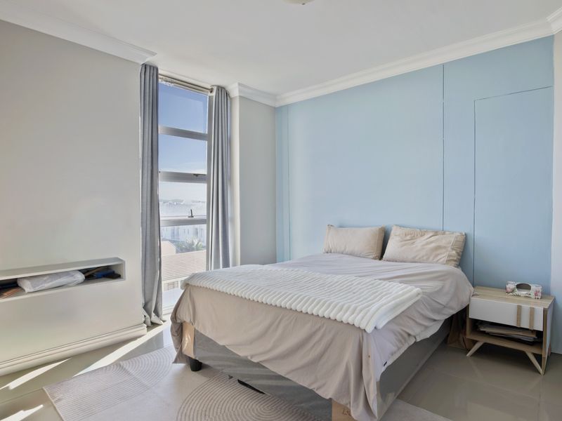Two-Bedroom Apartment. Walking Distance to Blouberg Beach - Photo 7