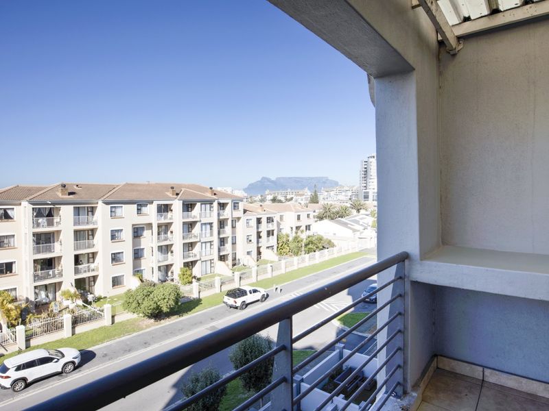 Two-Bedroom Apartment. Walking Distance to Blouberg Beach - Photo 1