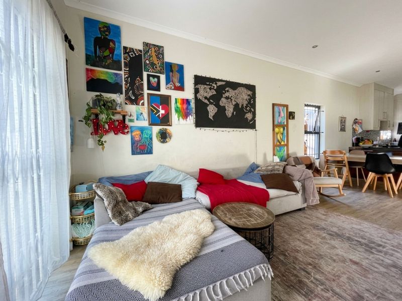 Modern Family Living in the Heart of Parklands - Photo 6