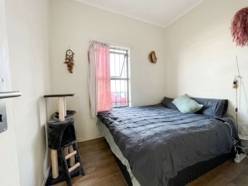 Modern Family Living in the Heart of Parklands - Photo 10