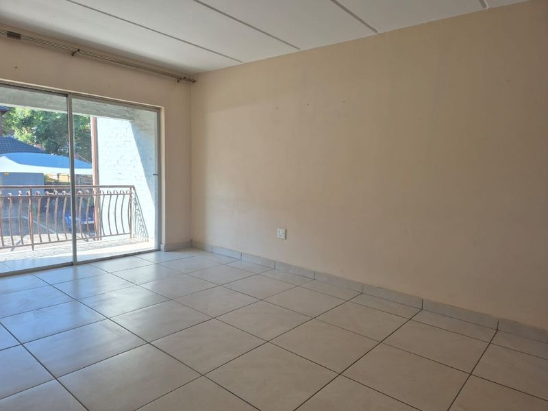 Modern 2 Bedroom, 2 Bathroom Apartment To Let in Birchleigh, Kempton Park - Photo 10