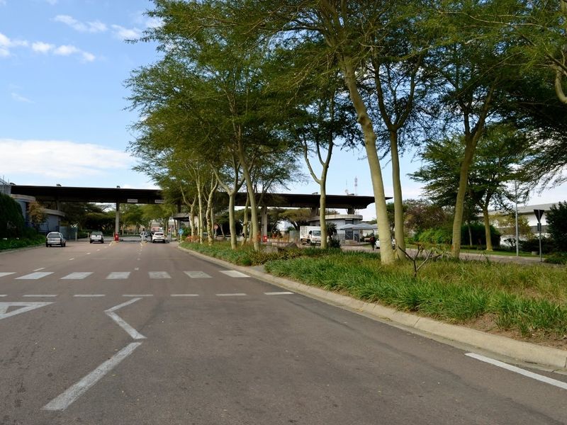 MAGNIFICENT 7821 SQM WAREHOUSE AND OFFICES, A WORLD CLASS MODERN LOGISTICS FACILITY IN PRESTIGIOUS, - Photo 7