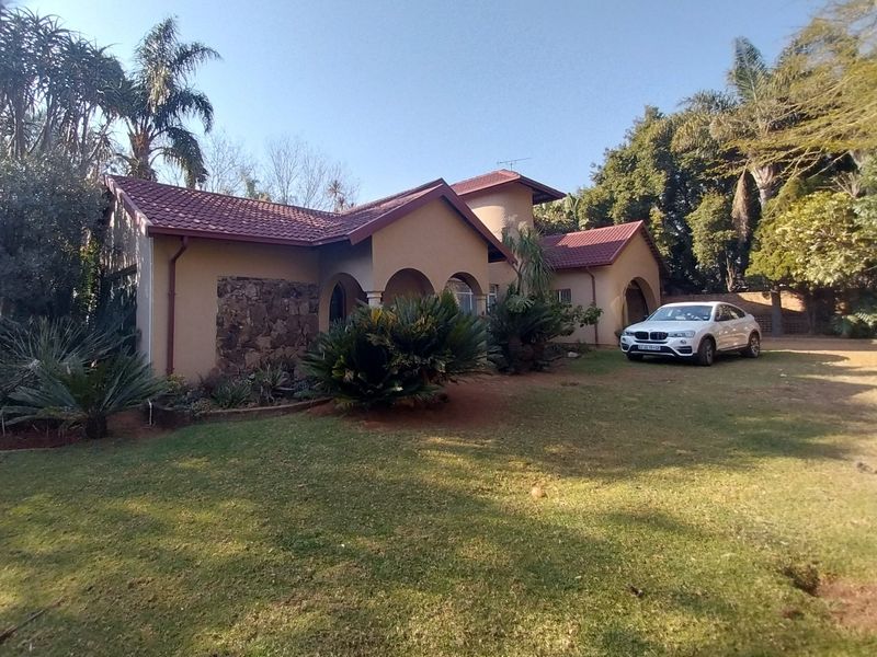 House For Sale in Glen Marais, Kempton Park - Photo 1