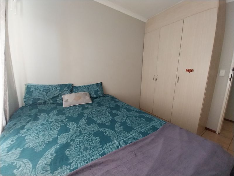 Townhouse For Sale in Glen Marais, Kempton Park - Photo 8