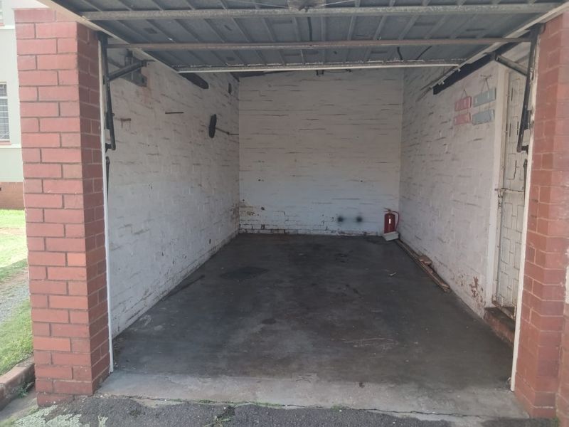 Three Bedroom Apartment To Rent in Glenwood, Durban, KwaZulu Natal - Photo 8