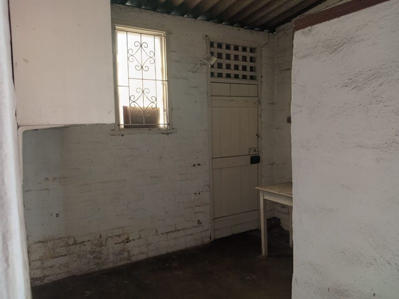 Three Bedroom Apartment To Rent in Glenwood, Durban, KwaZulu Natal - Photo 7